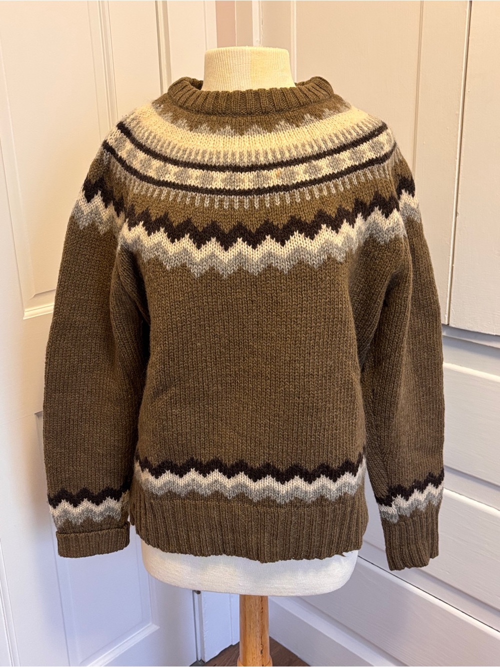 Woolrich Vintage Olive Brown Fair Isle Crewneck Sweater 100% Wool size Large